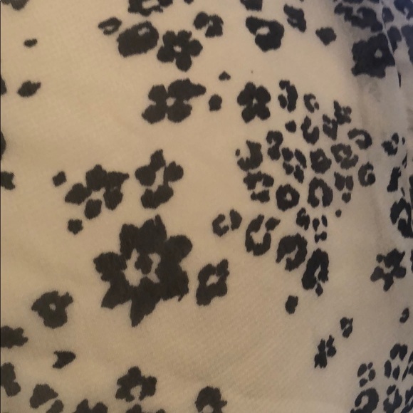 Off white blouse - Picture 5 of 5